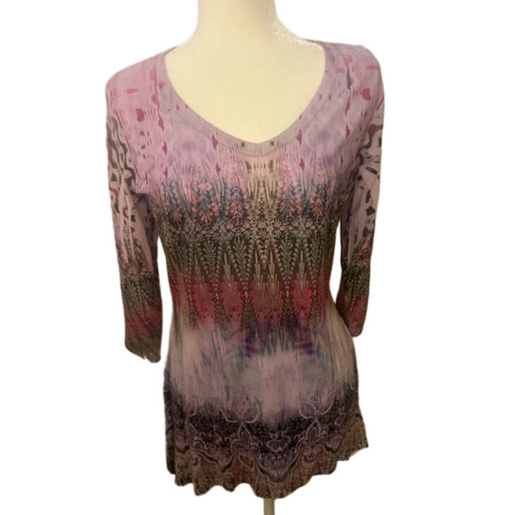 world Unity Tops - World Unity 3/4 length sleeve top
